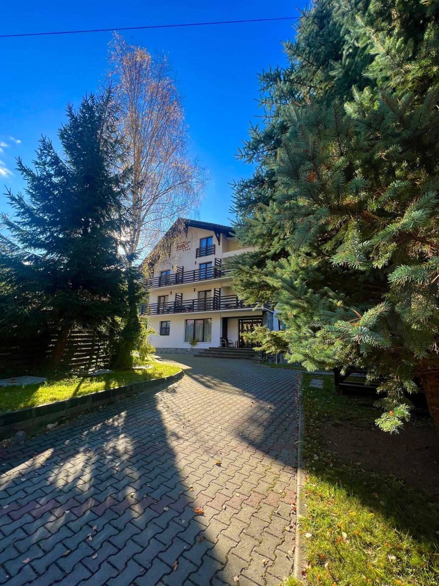 Pensiunea Rodis Moeciu De Sus Exterior photo